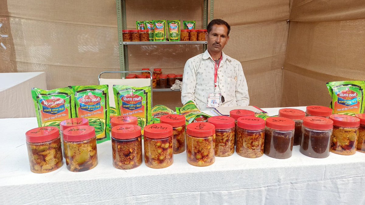 rgavprajasthan's tweet photo. Want to get the authentic taste of delicious Rajasthani #Achaar? Visit Our #SHG stall from Bharatpur at #DiwaliMela in Indira Gandhi Panchayati Raj Sansthan, J.L.N. Marg, #Jaipur from 11th to 20th Oct 2022.

#Diwali #artisan #handicaft #TasteIsTimeless #Rajeevika #Rajasthan https://t.co/dVeucNPQQs