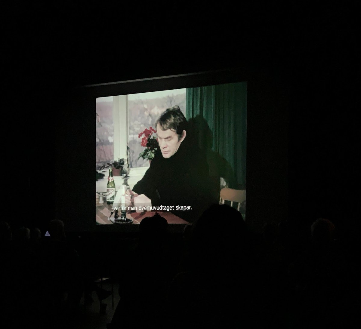 Igår kväll på Spinnrocken i Södertälje höll Julita Dembowska från Muzeum Tatrzańskie i Zakopane en föreläsning om Władysław Hasior och hans konst. Därefter ägde rum premiären för en ny dokumentärfilm som presenterar Hasiors arbete för att skapa skulpturgruppen “Solspann”. Tack!