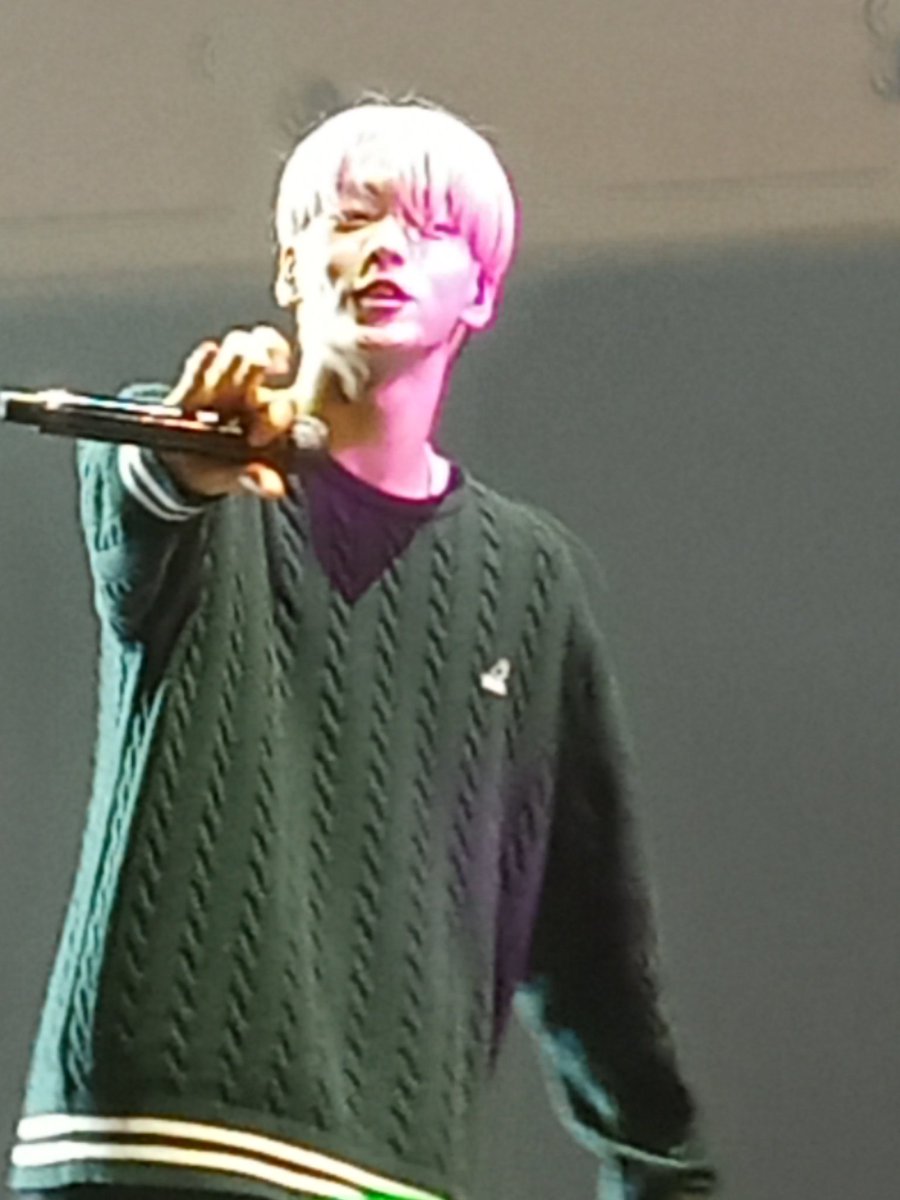 soogays's tweet photo. yang protes                     yang diprotes https://t.co/4XfKAFyZju