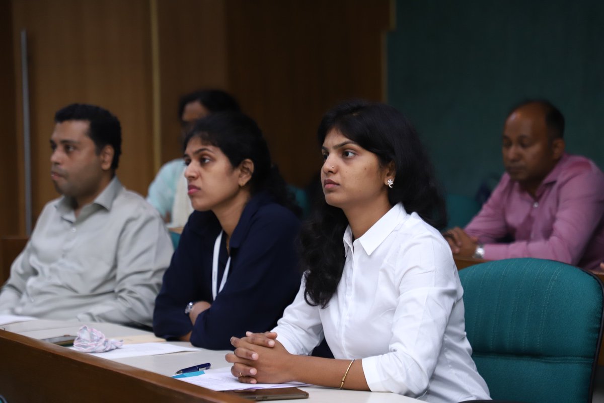 R_R_M_A's tweet photo. Thank you to all our speakers and delegates for making our #conference in #NewDelhi yesterday such a success! We hope you all had a productive event and networking experience! 

#RRMA https://t.co/uI0a99NwgN