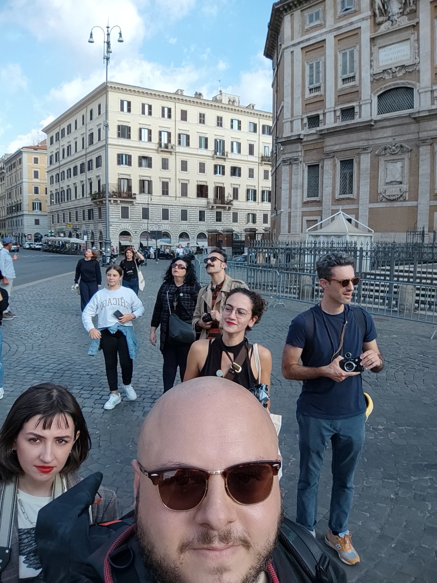 sundrrr_'s tweet photo. #lomowalk in Rome 🎞 https://t.co/uXavp6ryvv