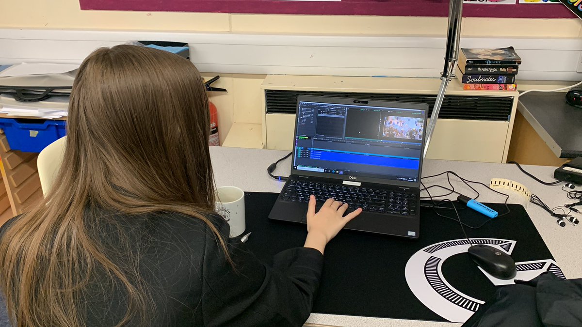 intofilm_cymru's tweet photo. Day 2 of #ScreenworksCymru editing experience at @BishopHedley Time to add music, trim the "Next Time tease" to exactly 60 seconds @gorillagrouptv @letthemseecake https://t.co/A8jl7sd42B