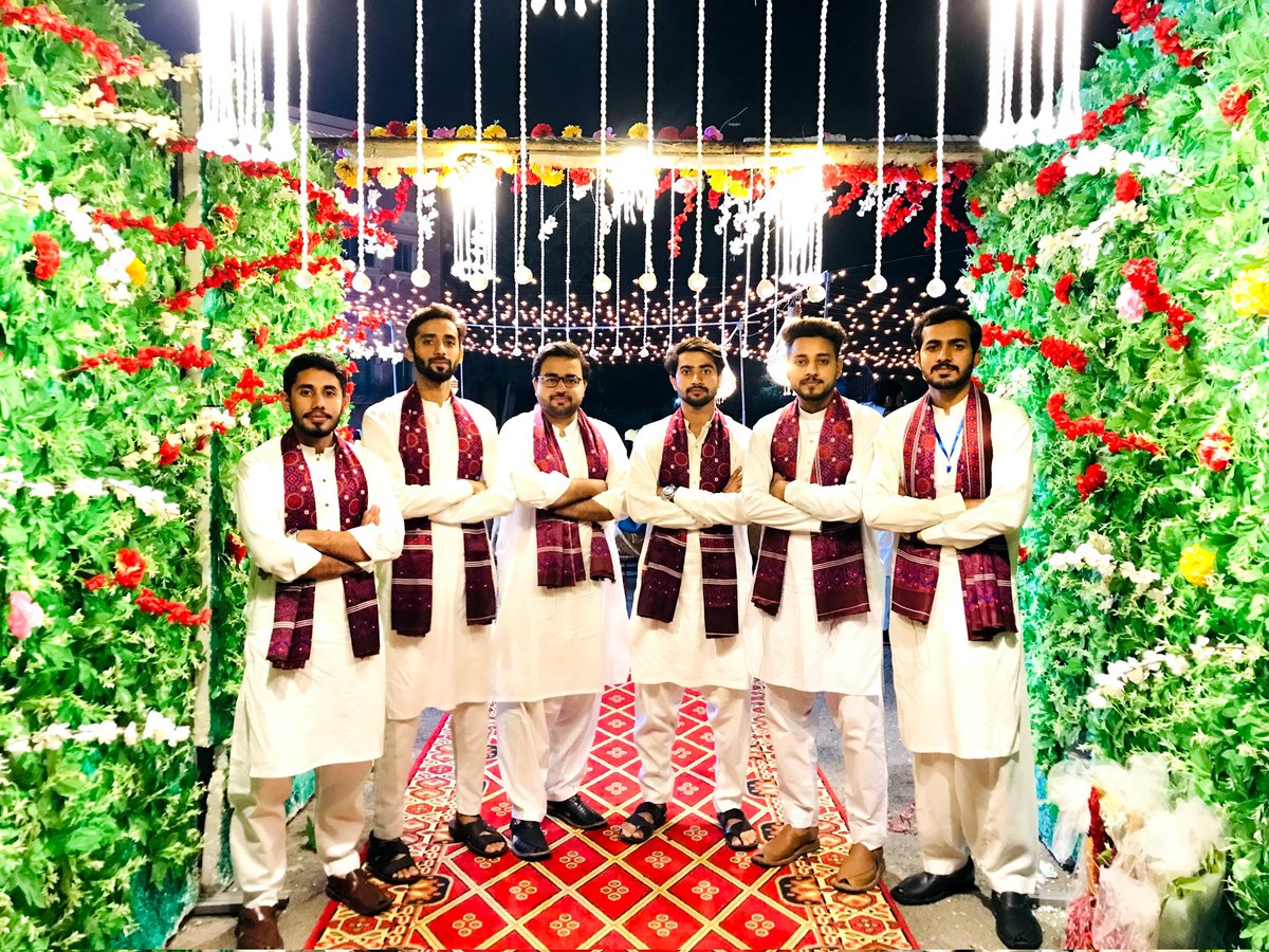 arrogantCC's tweet image. Day 1 ✅
#studentweek #slmc