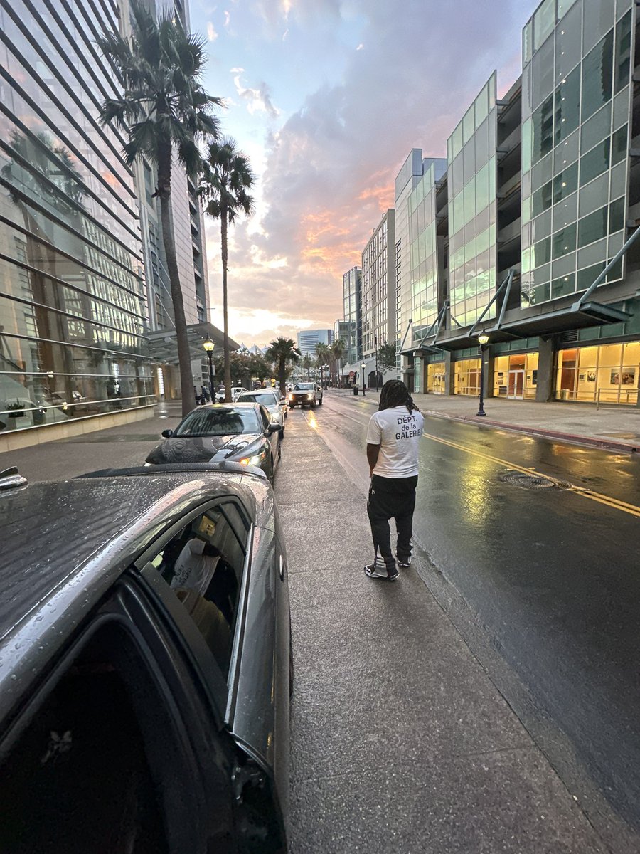 Walkin with my strap 🙃