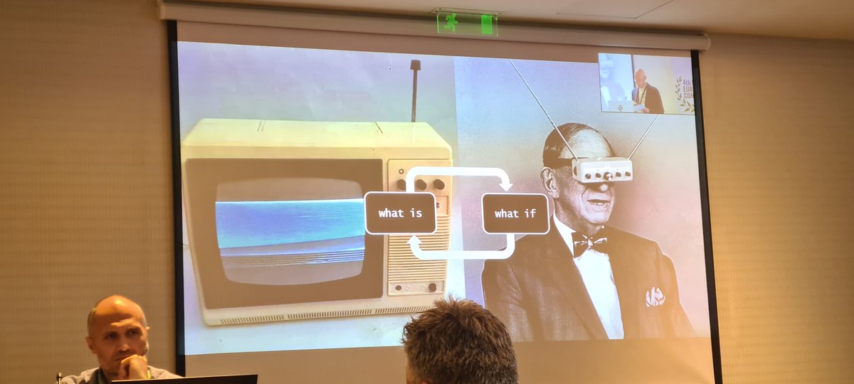 MsRiffat's tweet photo. Day 4 of @ESPartnership europe conference. 
🗣Great talk by key note speaker 
👉 Impactful for sure
 💯Lets you change your perspective of perceiving things differently https://t.co/uTjH4ACNdW