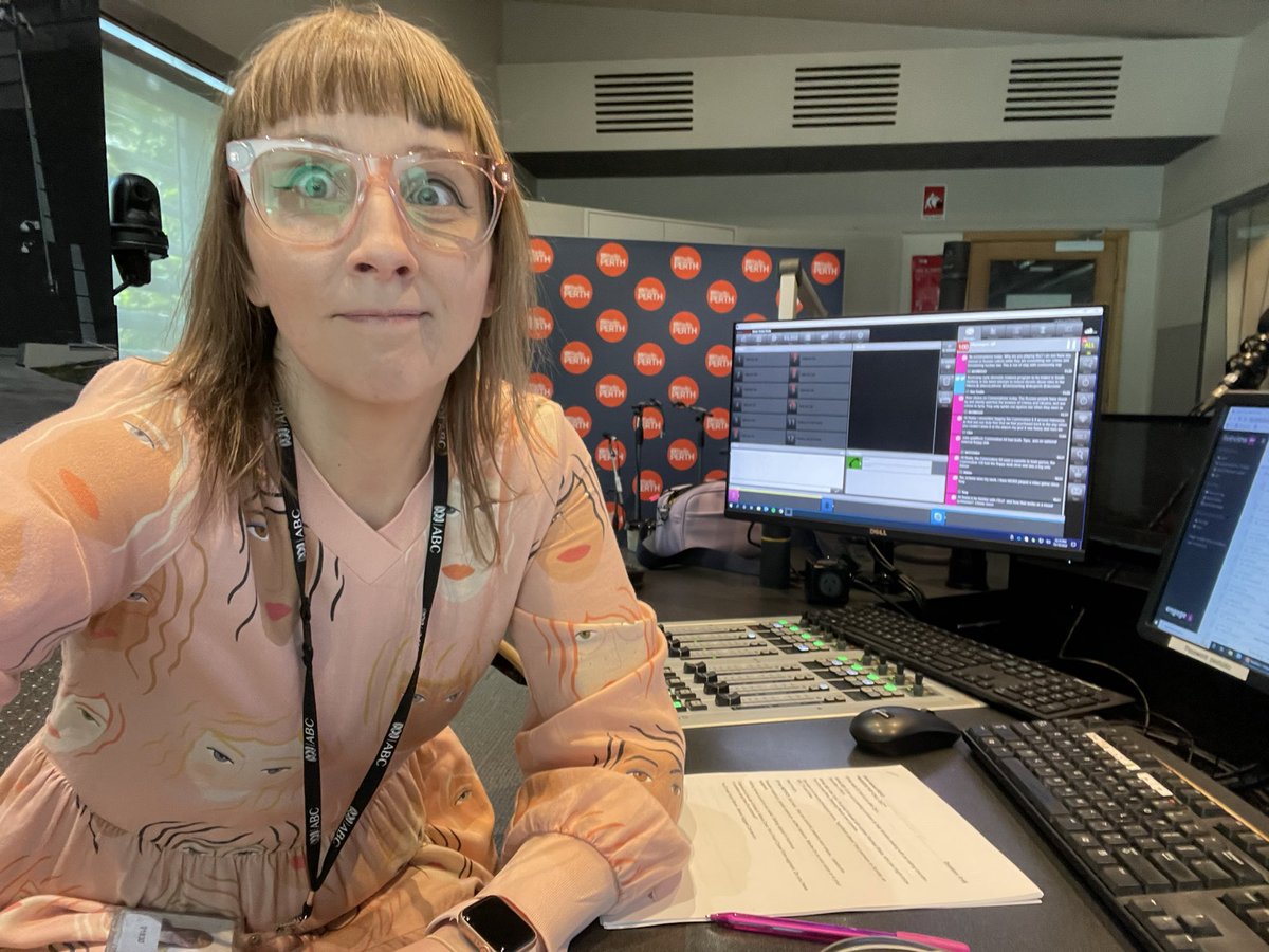 Christine Layton tweet media