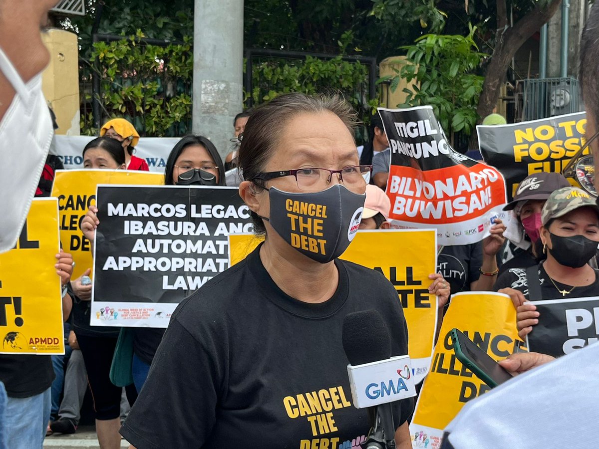 AsianPeoplesMvt's tweet photo. Activists in Manila demonstrates solidarity with the Global Week of Action for Justice and Debt Cancellation #CancelTheDebt #DebtReparationsNow https://t.co/TfPCjJFRUS