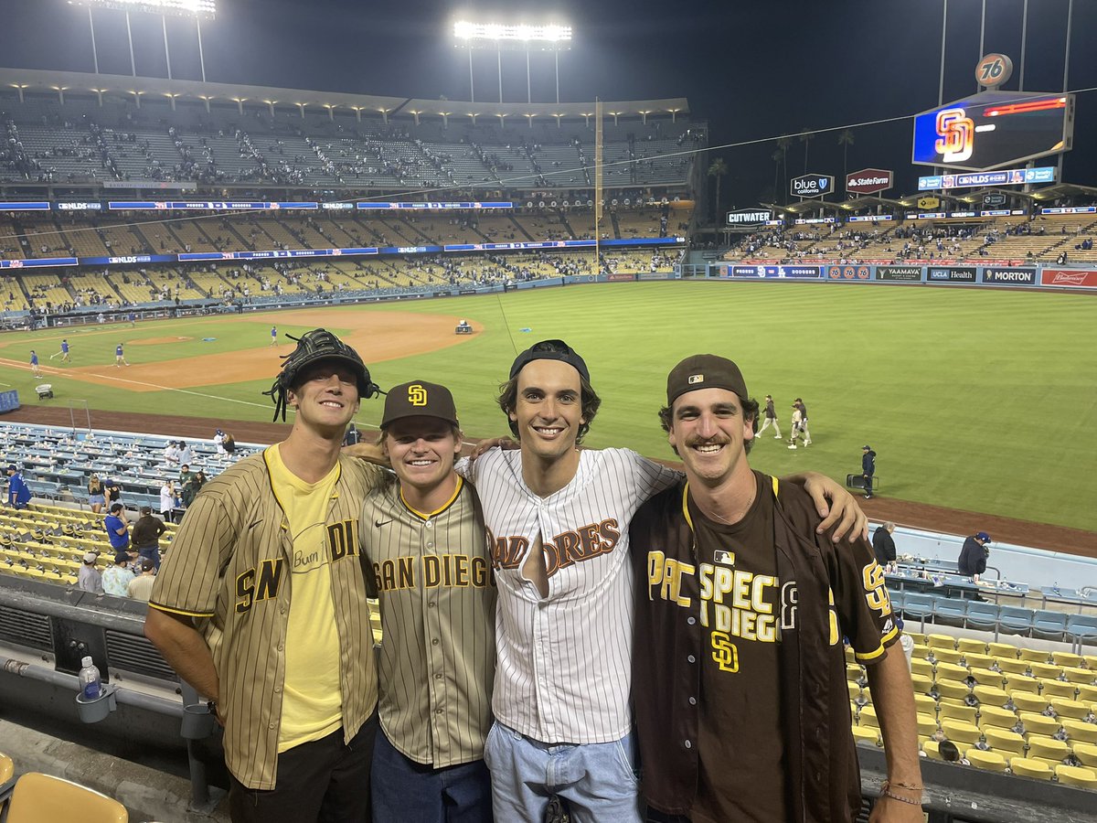 RyanCohen24's tweet photo. Four VERY happy Padres fans! https://t.co/qbh8zbgSvy