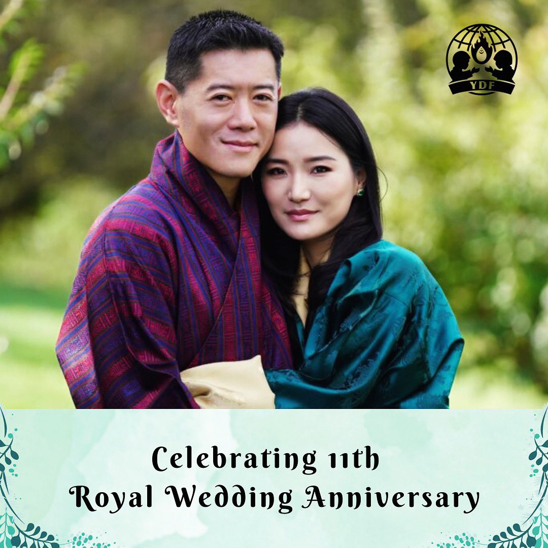 BhutanYdf's tweet photo. On the most joyous occasion of the 11th Royal Wedding Anniversary, the YDF family would like to offer our deepest gratitude and prayers for Their Majesties' continued well-being, long life and abundance of joy.  

𝑻𝒂𝒔𝒉𝒊 𝑫𝒆𝒍𝒆𝒌 𝒍𝒂 𝒀𝒐𝒖𝒓 𝑴𝒂𝒋𝒆𝒔𝒕𝒊𝒆𝒔! 💛 https://t.co/kpQUwAPkJH