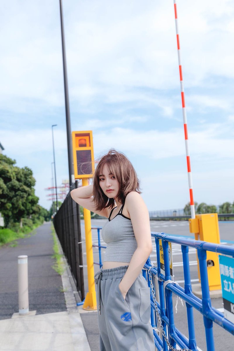tmtmotm44's tweet photo. 220814 台場
model 🍉 @kaoruphotomo
#portrait_shot #the_finders #good_portraits_would #pasha_magazine #art_of_japan
#東京カメラ部 #写真撮ってる人と繋がりたい #eos5Dmark4 #SIGMA40art #everyones_photo_club k k https://t.co/XuyVa8ppiq