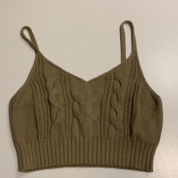 TheExpertMan_'s tweet photo. So good I had to share! Check out all the items I'm loving on @Poshmarkapp from @litaf201 #poshmark #fashion #style #shopmycloset #wildfable: https://t.co/G8z6ZnlbJ8 https://t.co/i3e0V9inhm
