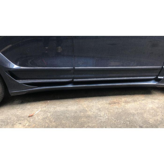 propelauto's tweet photo. Porsche Cayenne OEM Sporty Bodykit #OnSale
Shop now at #Carousell & Free delivery to your workshop🚛🤗
#Porsche #CayenneS #Singapore #Bodykit #Dekit #PropelAuto #Carparts #Autoparts #SocialMedia #Marketing #DigitalMarketing #Online #Shopping #Twitter #WhatsApp #Delivery #BuyNow https://t.co/ddztL2cbAe