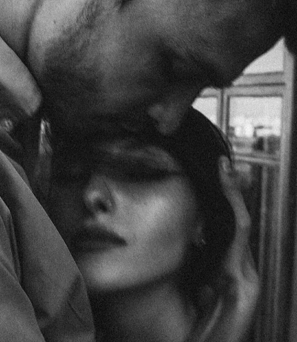 Chathubhanu's tweet photo. I just published I will always remember the kisses… https://t.co/O5Eka9eDhV
I will always remember the kisses…
How your fingers danced around my face…
And I will remember our little conversations…
The books,
The movies,
The tv shows…
#thoughts #cs_writes https://t.co/RdroF10Tiu