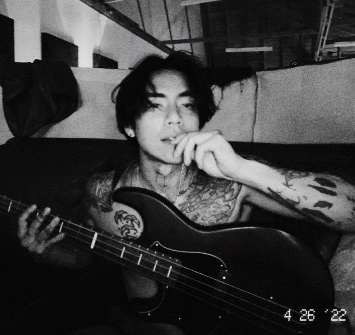 ghibIibf's tweet photo. ㅤ     ㅤ   ㅤ

            james “ian” dane.
            producer, musician au.
            like &amp; rt to be mutuals. 

ㅤ https://t.co/ETGexJ9nYu
