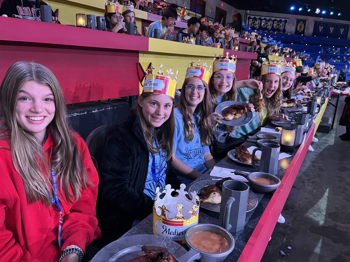 Mr_Frobose's tweet photo. More fun at Medieval Times! @hyattseaglenews @dgHYATTSNATION @HyattsDC https://t.co/fV3KEUqPR4