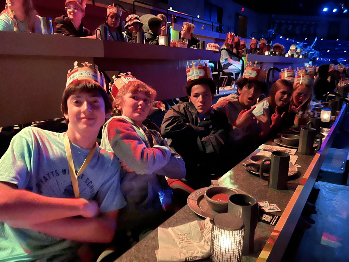 Mr_Frobose's tweet photo. More fun at Medieval Times! @hyattseaglenews @dgHYATTSNATION @HyattsDC https://t.co/fV3KEUqPR4