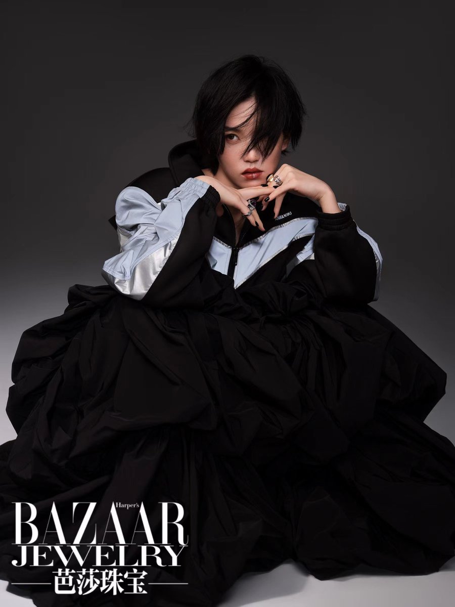 FANXYRED's tweet photo. [📸]  LU KE RAN ✖ BAZAAR JEWELRY

#루커란 #K #케이
#팬시레드 #Fanxyred 
#bazaarjewelry https://t.co/xEWy9dPbsG