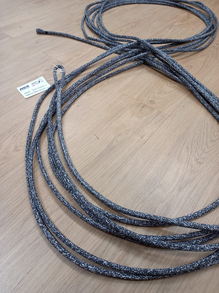 RSBRigging's tweet photo. New running rigging for sailing yacht Trois Vignes. Quality rope supplied by the best technical rope manufacturers in the business, and perfectly fabricated into custom lines by our dedicated splicing team.
#troisvignes #splicing #runningrigging #sailingyacht #yachtlines https://t.co/gJRr9czY6R