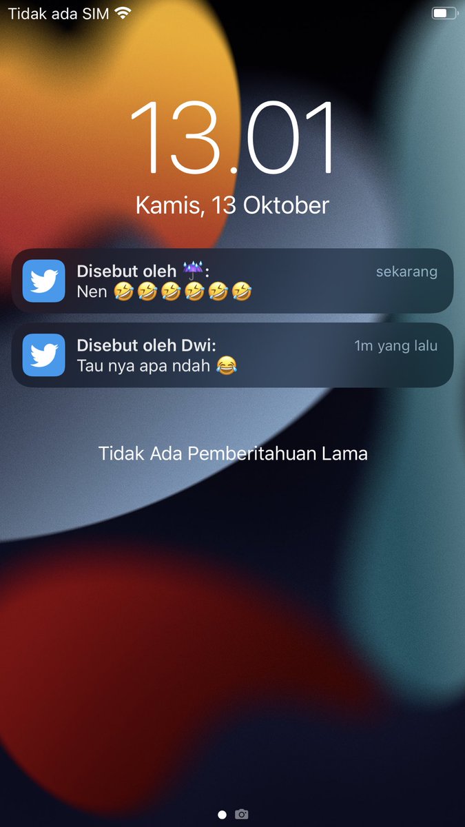 Miumeomi's tweet photo. @chenchoell @Dwiyamako @06Peje @TxtZodiak Notif meresahkan https://t.co/jZjn3CxCfZ