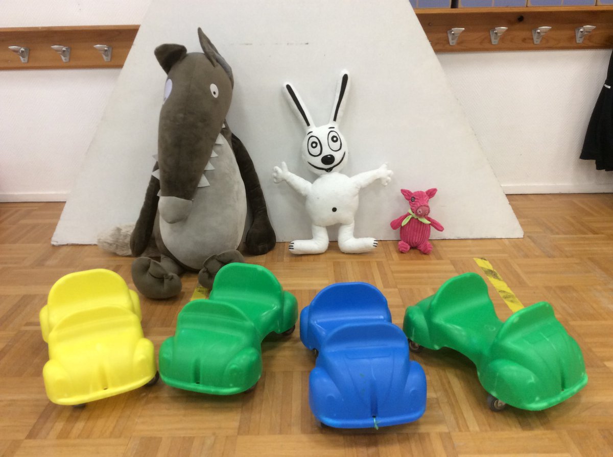 Loup et Lulu veulent une voiture de la même couleur. Doudou cochon veut une voiture qui ne sera pas jaune. Quelle sera la couleur des voitures de chacun ? <a href="/anciencouvent/">La classe de Nath</a> <a href="/classeHayat1/">Belarbia Hayat</a> @Classe4LN <a href="/EmilieClasse3/">Classe d’Emilie</a> <a href="/msgssarah/">Ms Sarah</a> <a href="/mathsenvie1/">M@ths en-vie #C1</a> <a href="/mathsenvie/">M@ths en-vie</a> <a href="/karaboliade/">Karaboliade</a>