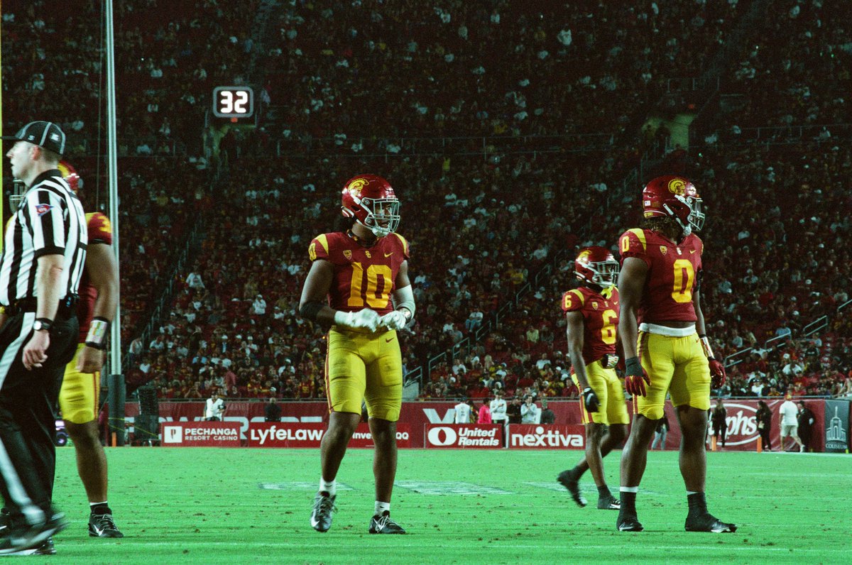 Football Recruit. tweet media