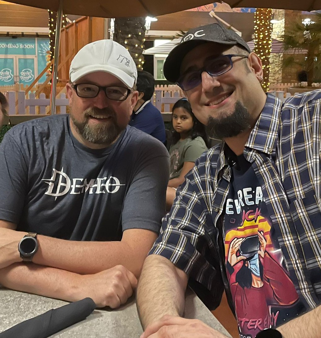 ToddJacksonVR's tweet photo. Ran into this awesome guy today, beers, food, Mario kart, Maverick in VR ... what more could you ask for?? #VirtualReality #BetweenRealities #Q2CVRGamer #VR https://t.co/Q6hTiQ60Iz