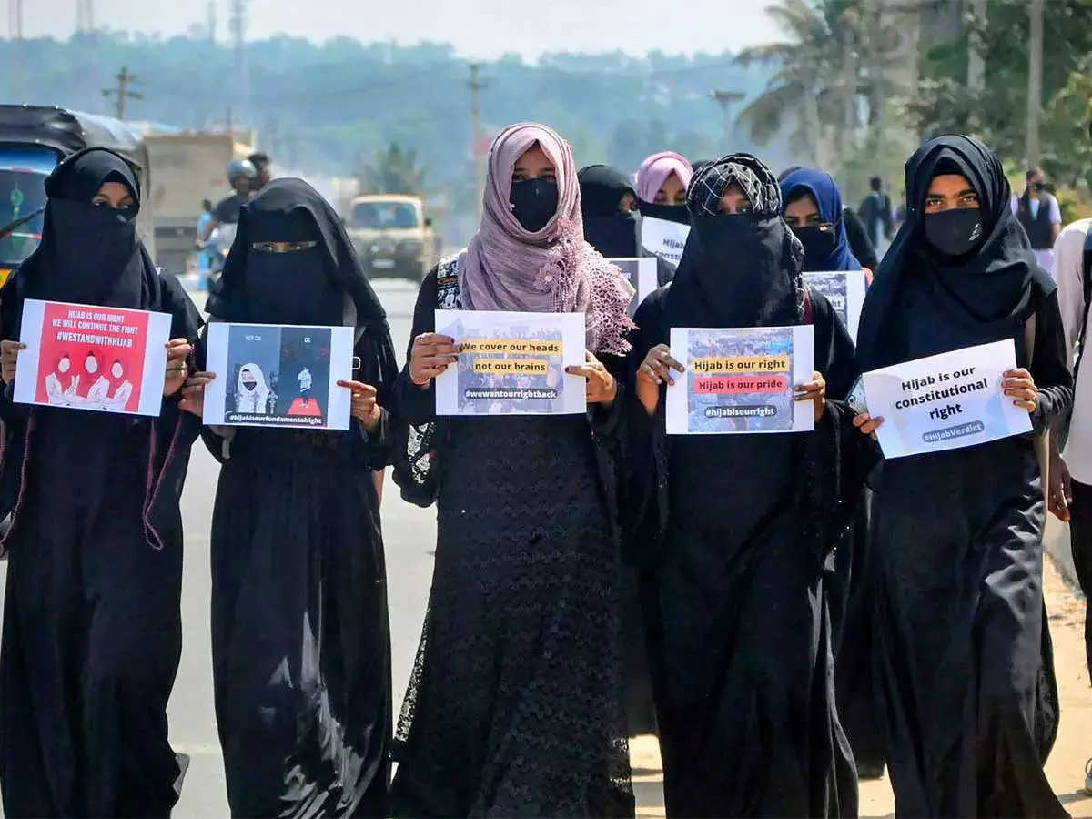 Split verdict in the hijab case in the Supreme Court. Justice Hemant Gupta upheld the Karnataka High Court order banning the hijab in educational institutes. Justice Sudhanshu Dhulia disagreed with the ban.
<a href="/KRahmanKhan2/">K Rahman Khan</a> <a href="/MansoorKhanINC/">Mansoor Khan</a> <a href="/naheed_ataulla/">naheed ataulla</a>  <a href="/_dreamerhere/">disobedientdreamer</a>