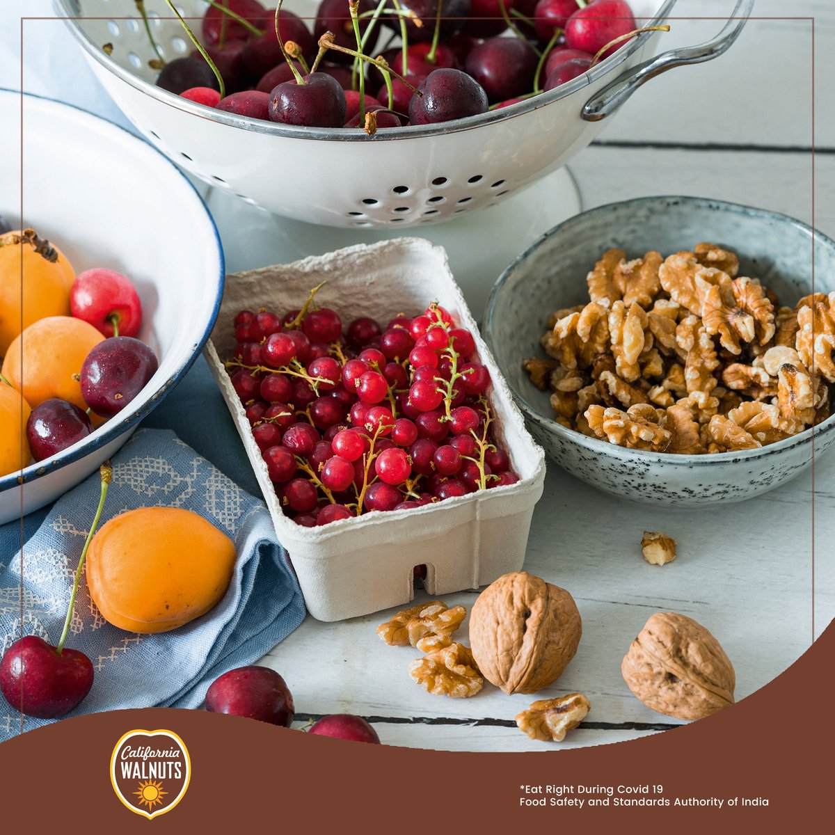 CaWalnutsIndia's tweet photo. Smart nutrition may help you maintain optimum immune function and keep viruses and harmful bacteria at bay. FSSAI Eat Right During COVID guidelines shares that including walnuts in your daily diet may help strengthen immune system.

#CaliforniaWalnuts #MakingEverydayHealthy https://t.co/clVeWswzxL