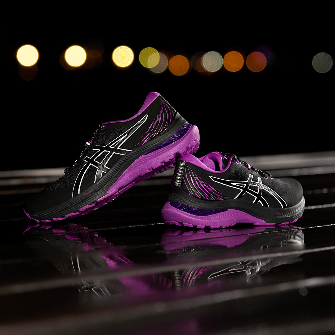 ASICSaustralia's tweet photo. More protection. 𝐌𝐨𝐫𝐞 𝐜𝐨𝐧𝐟𝐢𝐝𝐞𝐧𝐜𝐞. The reflective details of the brand-new LITE-SHOW™ Collection empower you to run in any condition. 

Shop now: https://t.co/4is9r82CEm

#ASICSLITESHOW #LiveUplifted https://t.co/bfct6UOoWN