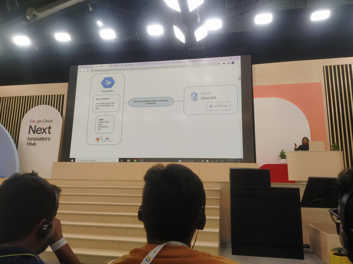 TechpreneurNit's tweet photo. See who's on stage!
Great @AbiramiSukumara started with great entry and energy!
And seriously it's was insightful session on migrate your apps to managed databases!
@googlecloud @GoogleCloud_IN
#GoogleCloudIndia #GoogleCloudNext #InnovatorsHive https://t.co/p7b8MYtS3w