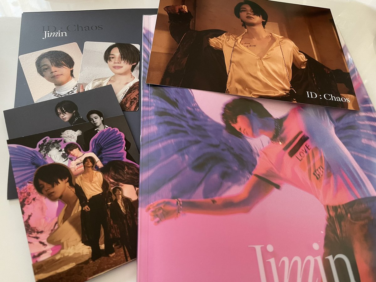 해피쨔만데이🐥💜✨
いつもARMY想いなジミンちゃんが
大好き😌💕
#HappyJiminDay