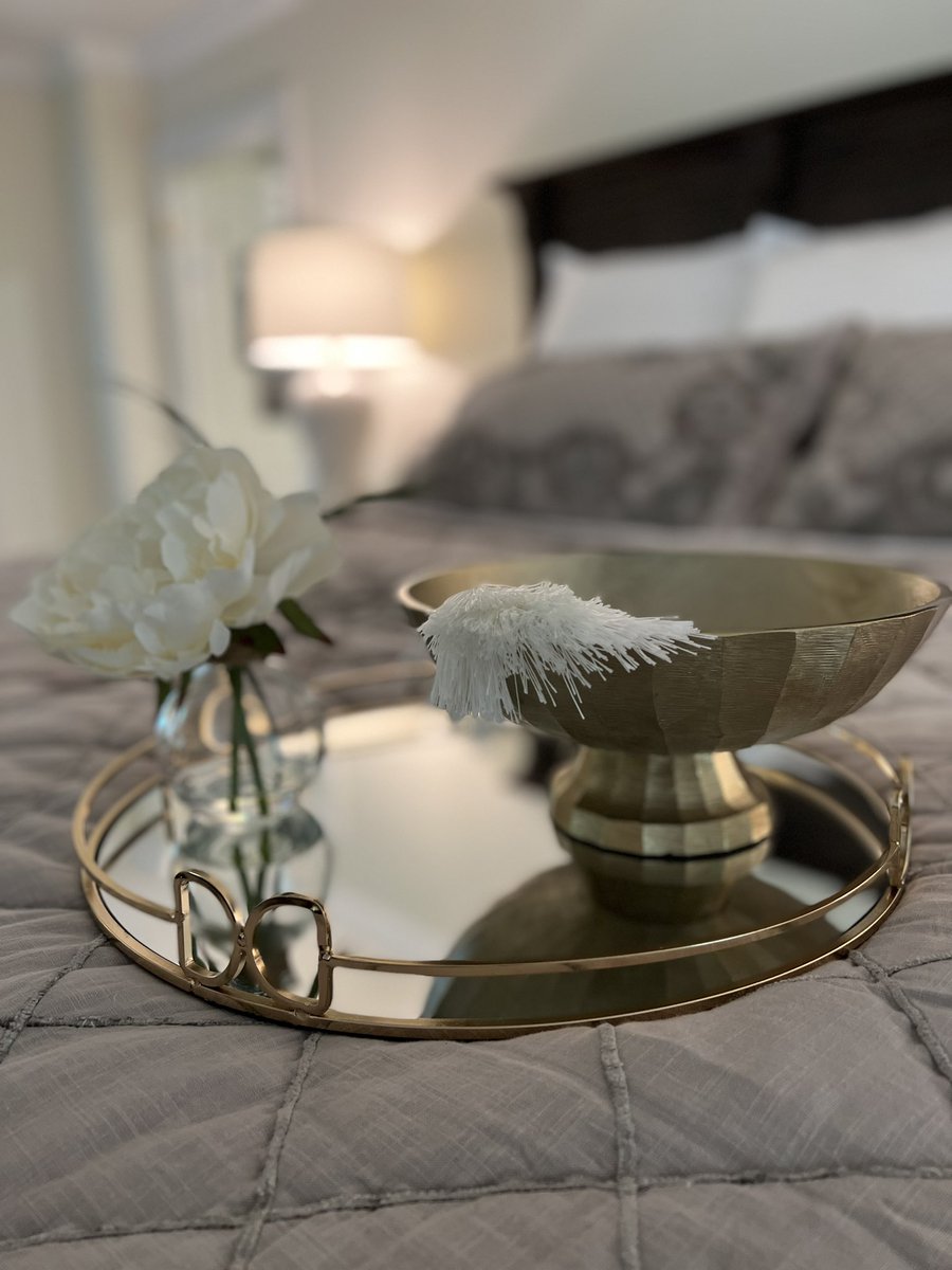 bcdesignerhouse's tweet photo. Hurry and purchase your House Tour tickets. Only 4 days until we close on Sunday, Oct. 16. Broadhurst does not disappoint, it is a stunning transformation! 
https://t.co/PKUwz024H4                                Follow us on Facebook and Instagram https://t.co/rhE476FEUw