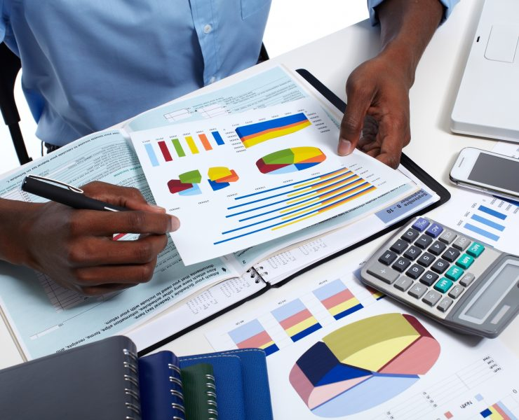 youngmogulaf's tweet photo. Wondering how best to manage your books? Keeping your books in order is one sure to manage your business better. Here are a few tips to give you a great start:
Read the full article here- https://t.co/siibQQwzKm 
#bookkeeping https://t.co/aQtToZ0XQU