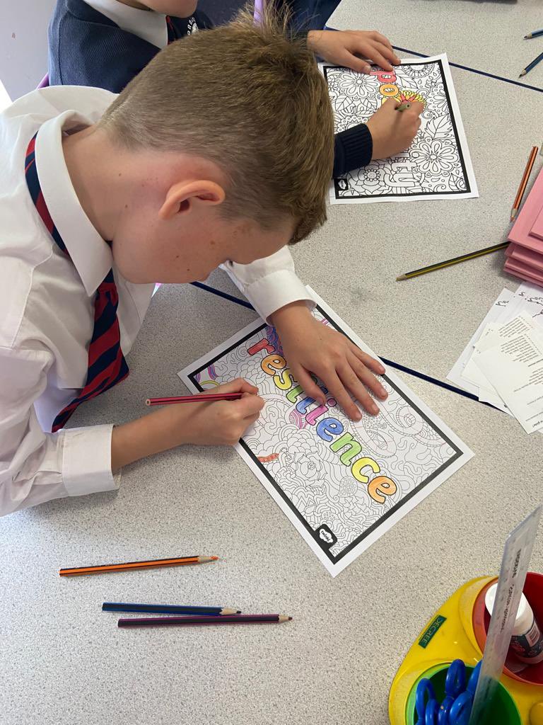 sonningprimary's tweet photo. Some lovely #MindfulnessColouring in Holly Class for #WorldMentalHealthDay https://t.co/tk6bLoWa02