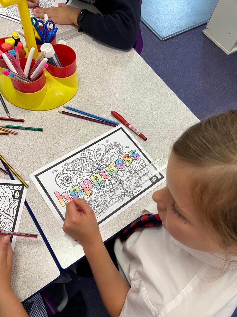 sonningprimary's tweet photo. Some lovely #MindfulnessColouring in Holly Class for #WorldMentalHealthDay https://t.co/tk6bLoWa02