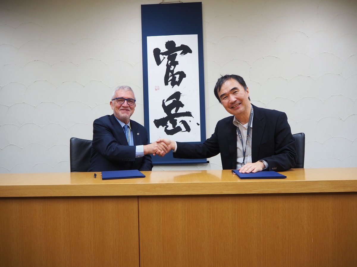 BSC_CNS's tweet image. 🖥BSC to team up with Japanese Centre for Computational Science @riken_en
🔸Both centres have signed an agreement for research collaboration to increase international cooperation
➡bsc.es/ZXW
#AI #programmingmodels #digitaltwins #climatechange