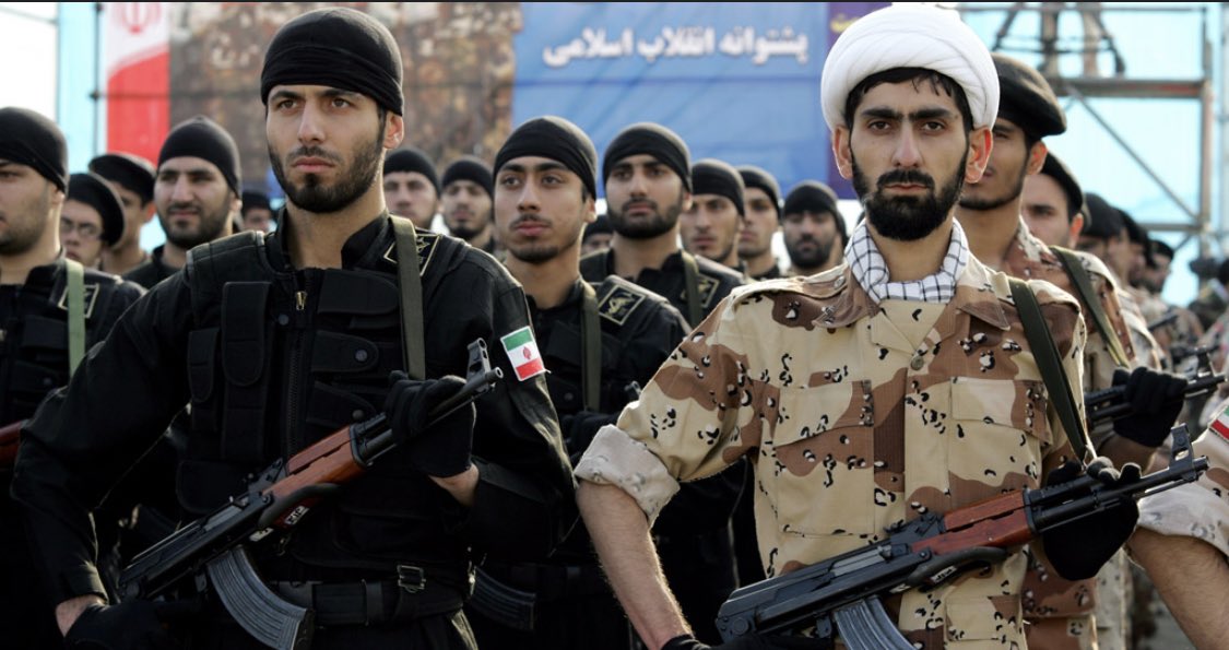 اینو بفهمین که سگ های نگهبان هیچ وقت کاری به ظالم بودن و فاسد بودن صاحبشون ندارن!