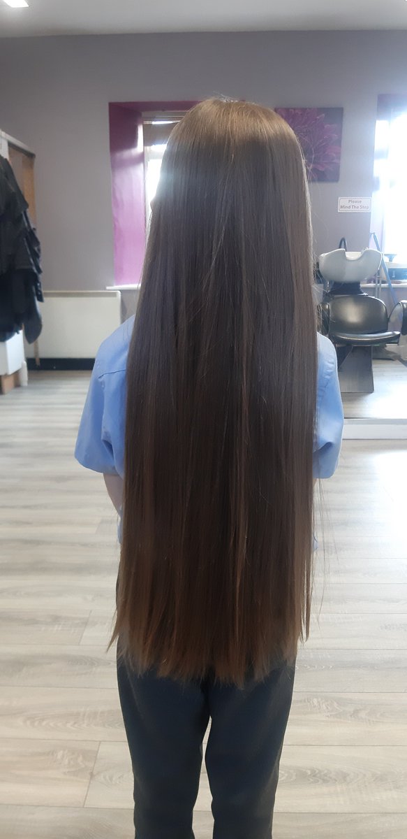 stinkymal's tweet photo. So proud of this beautiful little lady, donating her hair for the 2nd time to The Rapunzel Foundation 💕 @2ndClSAttracta https://t.co/SV0g43FXGy