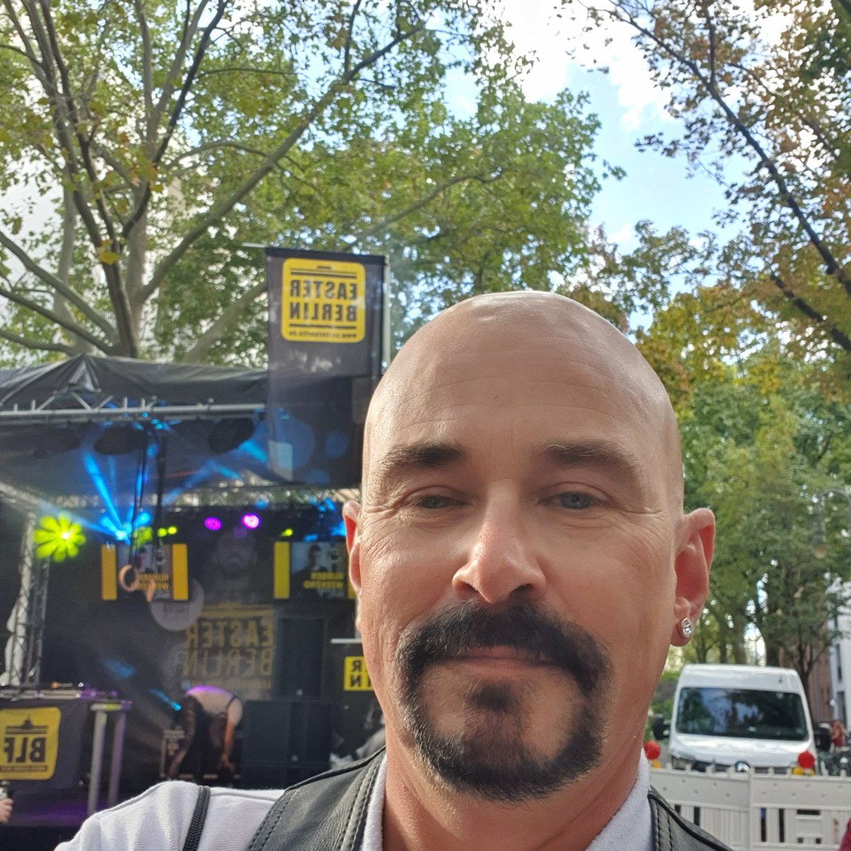 Lthbear's tweet image. 