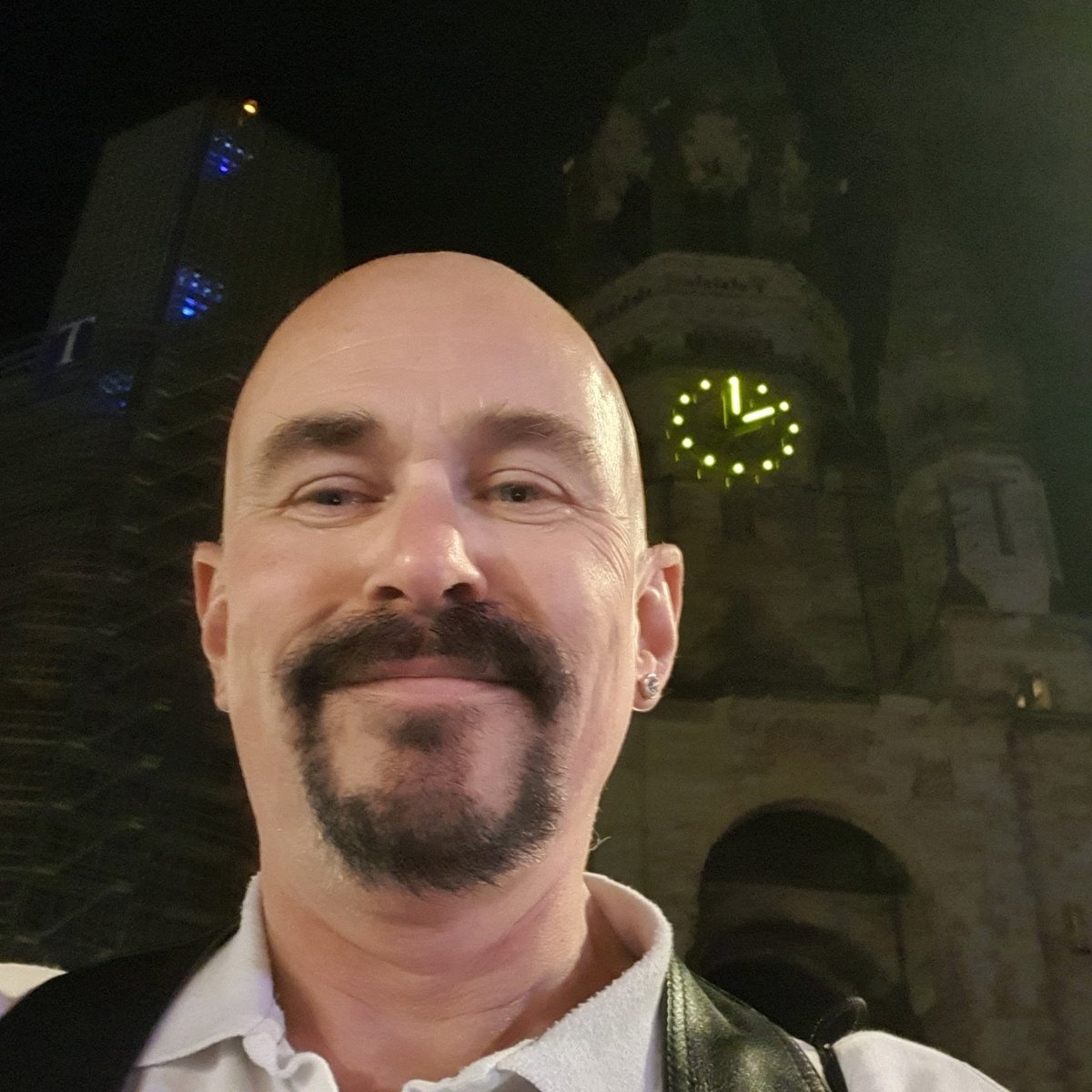 Lthbear's tweet image. 