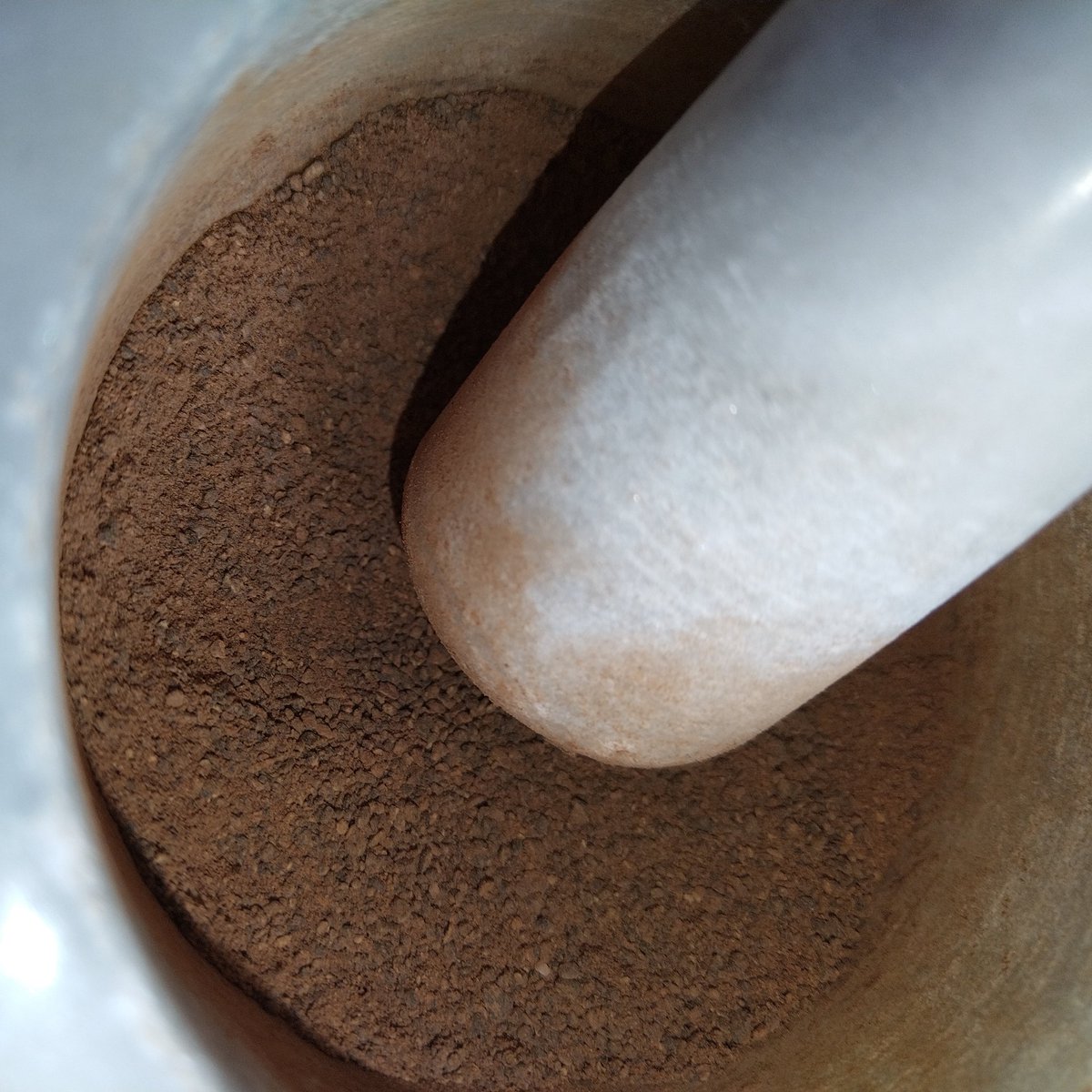 SabzerAzoh's tweet photo. This is not Sorghum (uNyaluthi oMnyama) Red Millet and baby banana. A mixture of iNkomfe, Hemp seeds, and iKhathazo powdery. This meal cures cancer, diabetes, asthma, tuberculosis, arthritis, &amp; also increases the level of iron in the body. Eat to live, not live to eat. (90days)💚 https://t.co/0DRJdcYAwV