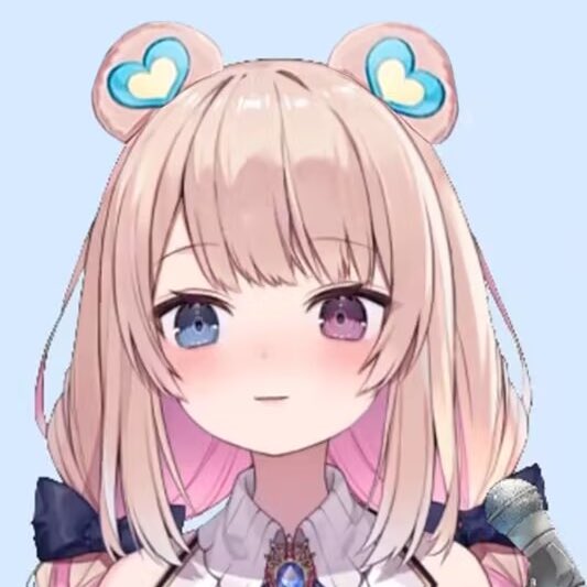 昨日ミレイちゃんとのコラボ❗️
ミレイちゃんの耳は私のものだ😎