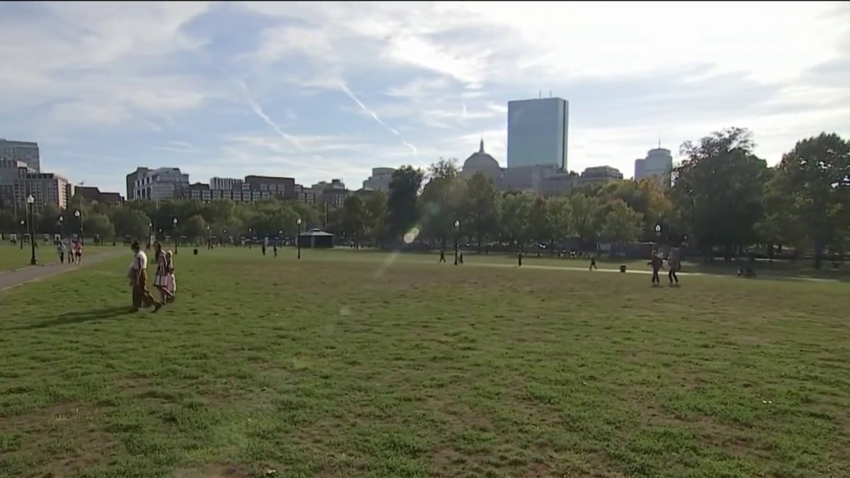 NECN's tweet image. America’s first public park is getting an upgrade after Boston Mayor Michelle Wu unveiled a new plan for Boston Common. on.necn.com/P92gTDi