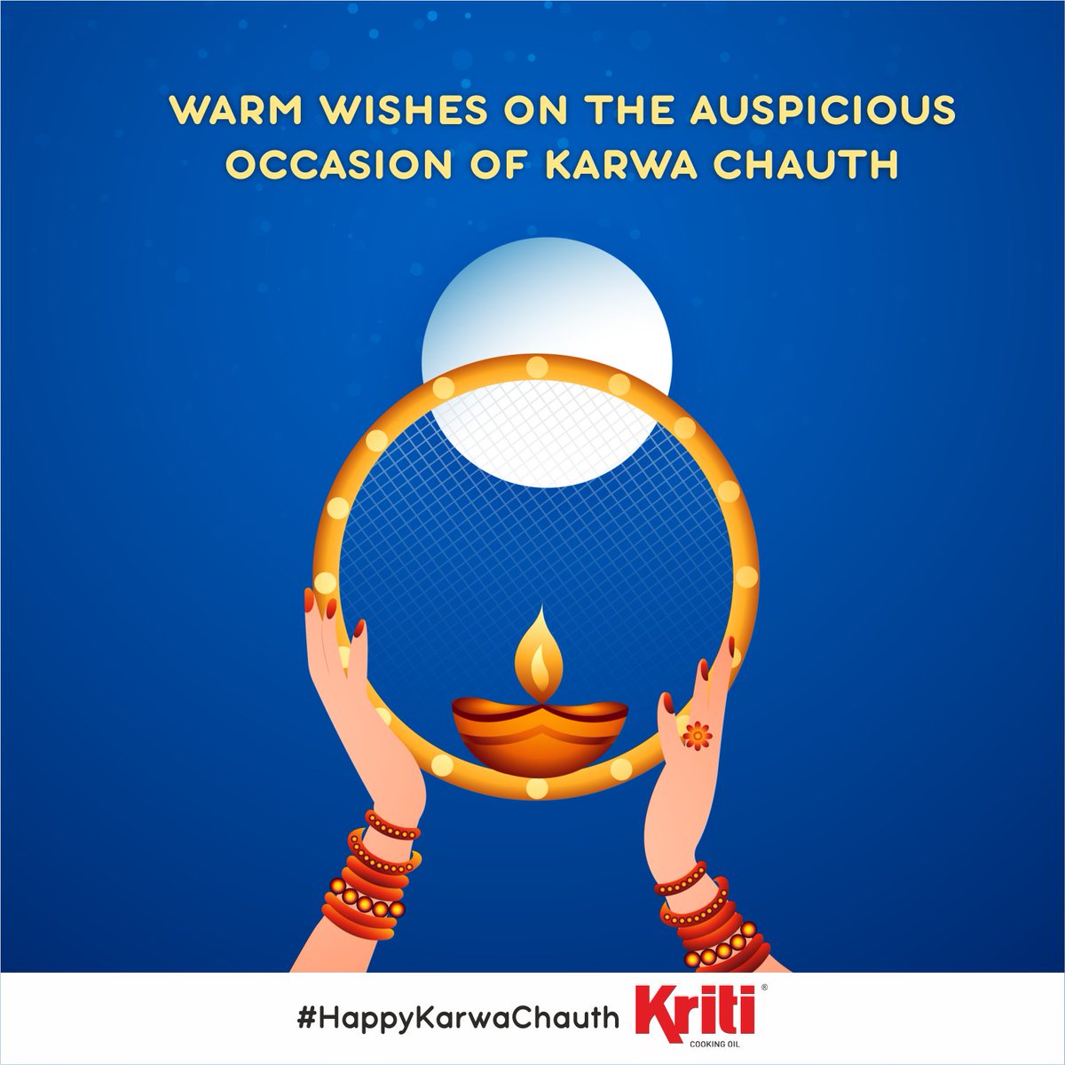 KritiRefinedOil's tweet photo. Karwa Chauth is the occasion to celebrate the eternal bond of love you share with your soulmate... wishing you a blessed #KarwaChauth
#KarwaChauth2022 #Karwa #KritiCookingOil #KRO #KritiOil #KritiRefinedOil #KritiSoyaChunks #MustradOil #GroundnutOil https://t.co/OqDAUkieeY