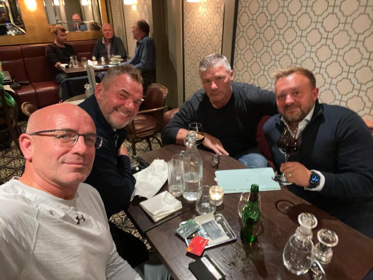 hoadyho's tweet photo. Mates for over 35yrs…between us 7 marriages, 4 divorces, 13 kids, 3 grandkids (thankfully not mine) and probably one good knee! Great to catch up and talk about the good times 🃏🐝🏉… https://t.co/KhtiPwe8pp