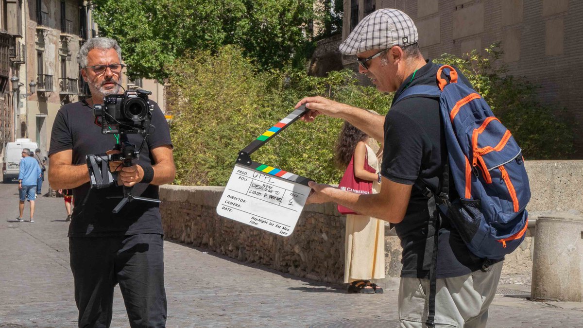 Film in Granada (@filmingranada) on Twitter photo ESTRENO! #Granada es protagonista del primer episodio de "Un país para leerlo", nuevo programa literario de <a href="/rtve/">RTVE</a>. Hace un mes asistimos al rodaje con los poetas <a href="/lgm_com/">Luis García Montero</a> y <a href="/Rosaberbel_/">Rosa Berbel</a> y el historiador José Tito. No te lo pierdas!🎬✨<a href="/canalugr/">Universidad Granada</a>
🗓️ 14 octubre, 19.30
📺 <a href="/la2_tve/">La 2</a> ESTRENO! #Granada es protagonista del primer episodio de "Un país para leerlo", nuevo programa literario de <a href="/rtve/">RTVE</a>. Hace un mes asistimos al rodaje con los poetas <a href="/lgm_com/">Luis García Montero</a> y <a href="/Rosaberbel_/">Rosa Berbel</a> y el historiador José Tito. No te lo pierdas!🎬✨<a href="/canalugr/">Universidad Granada</a>
🗓️ 14 octubre, 19.30
📺 <a href="/la2_tve/">La 2</a>