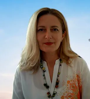 LEAP2020's tweet photo. Qui sommes-nous ? @gemoldovan est DG de @LEAP2040. Elle fait partie du réseau des amis de Franck Biancheri. Depuis 2014, elle gère le Bulletin #Geab de #LEAP2040 de #anticipationpolitique👉 https://t.co/EjzZV8DBXL #puremanagement #franckbiancherinetwork https://t.co/zgbPzmTnG0