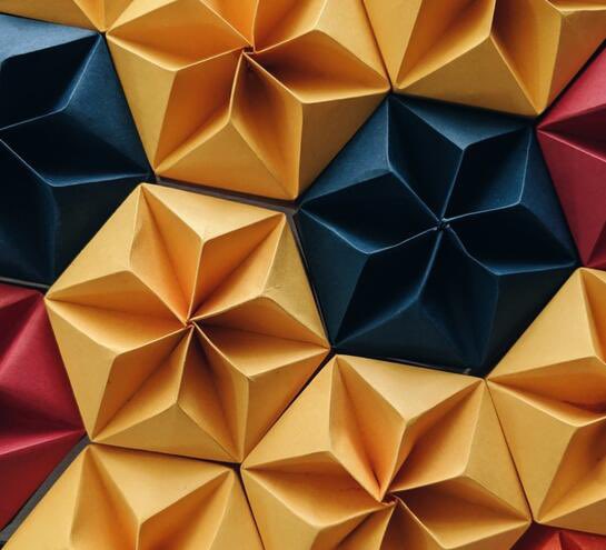 NLinUK's tweet photo. 🔍#DidYouKnow what ancient art form has been used to design robots & space satellites?
Learn about the future of #origami & its uses in #engineering during a #KIDPROOF lecture by Dutch scientist @imMarkSchenk!
📆 22 October 2.00PM
📍 @Ri_Science
👶🏽 6+
👉🏼https://t.co/6K2ypzSXwu https://t.co/zOrVoo8SkD