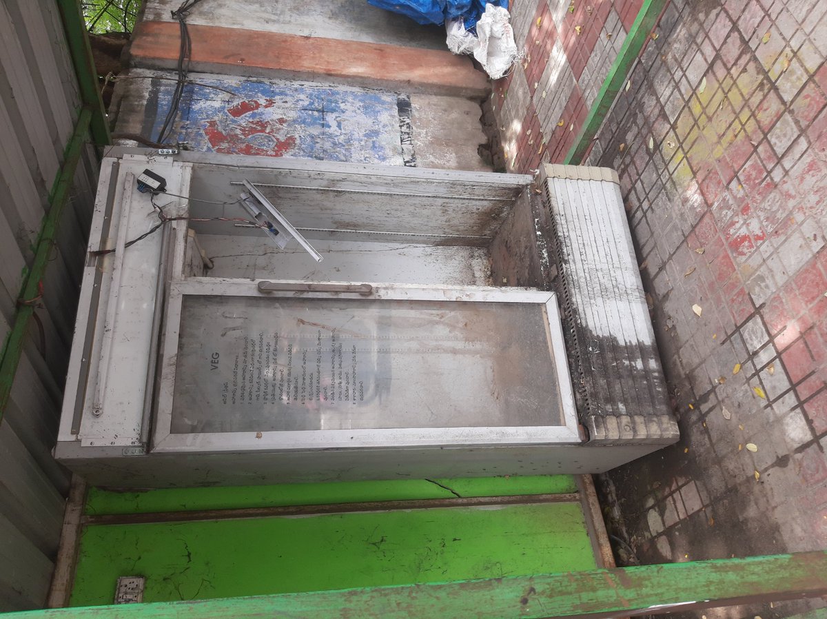 rahul90304's tweet photo. Food storage freezer initiative by ghmc, kindly remove this as its not maintained cause hindrance,city looks ugly location fever hospital nallakunta opp gurmeet wines.they are many in city which are of no use or maintained  @CommissionrGHMC @GHMCOnline https://t.co/N8mxxgVxLw