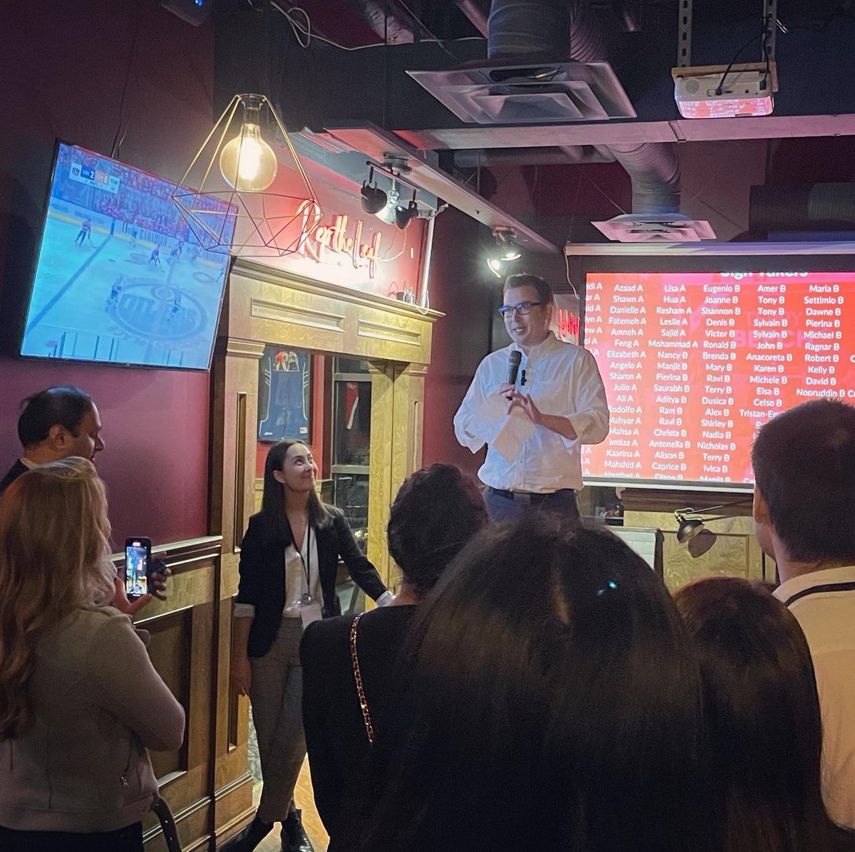 Congratulations <a href="/terrybeech/">Terry Beech 黃志峰</a> on 10 years of #publicservice. Was nice to see politicians and candidates of all stripes present this evening.